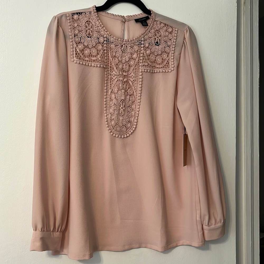 NWT Halogen Women's Pink Jewel Neck Embroidered Blouse Size M